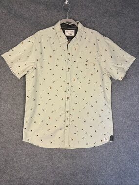 Free Planet Men’s XL Surf Print Button Up Shirt